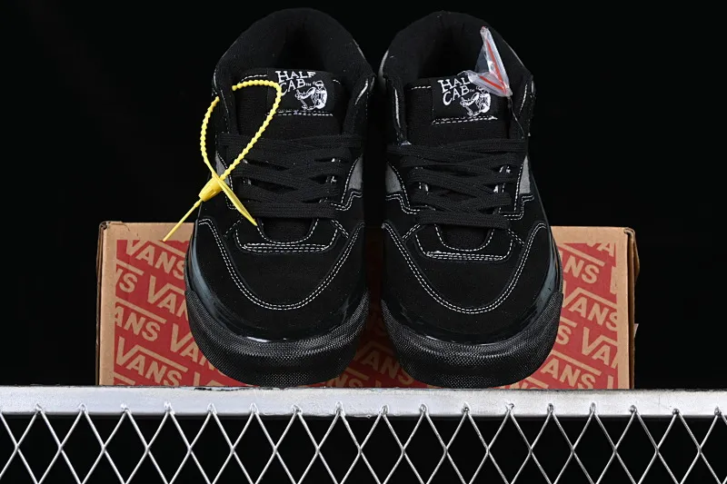 All categories Vans Vans series Vans Mid Vans China Vans Half Cab 33 Dx legendary skater signature China skateboard shoes VN0A5KX6B3C